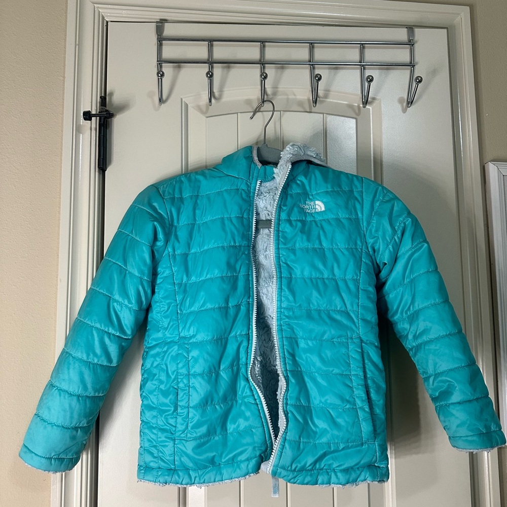 The North Face Kids Aqua Puffer Jacket with hood reversible